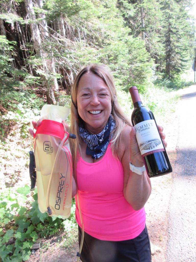 This image has an empty alt attribute; its file name is Summit-Wine-768x1024.jpg