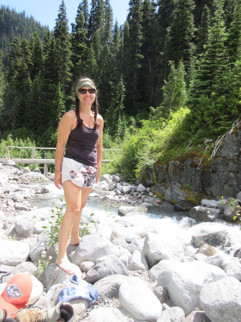 This image has an empty alt attribute; its file name is sheli.jpg